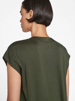 Le Mid Rise V Neck Tee.- Surplus
