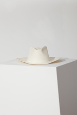 Clifford Hat - Bleach